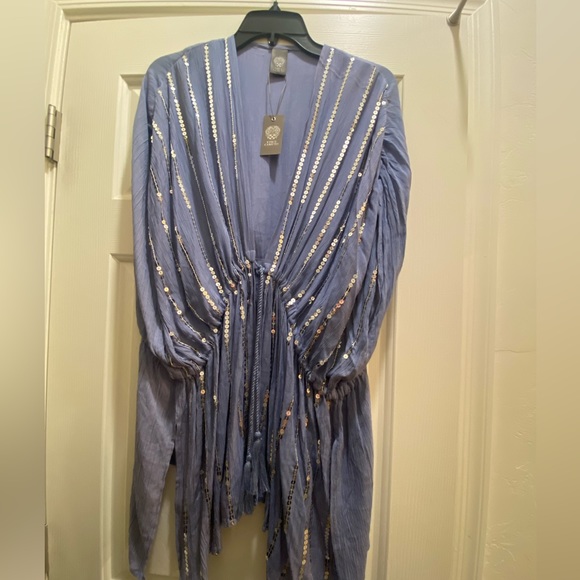 Blue with sequins gauze Vince Camuto Shrug type cover - sleeveless NWT - Picture 1 of 5